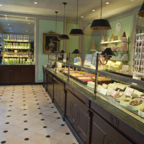 Ladurée, Upper East Side
